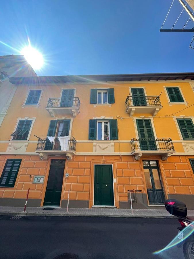 Tropicale Apartment Rapallo Luaran gambar